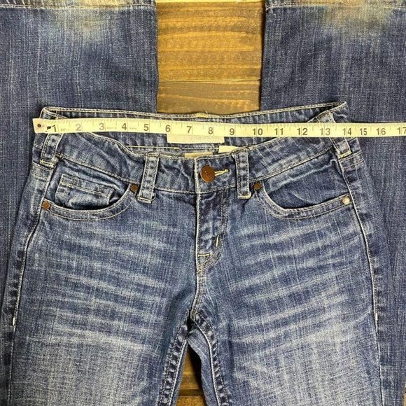 Maurices Ashlyn Boot Size 1/2 Reg. Stretch - Picture 8 of 10